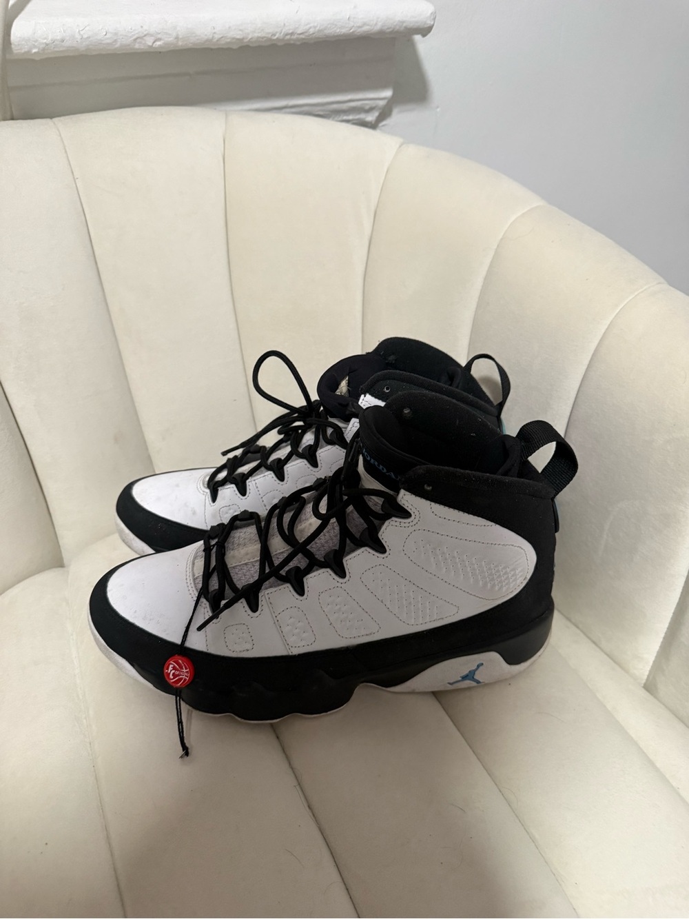 Air Jordan 9 Retro GS 'University Blue'